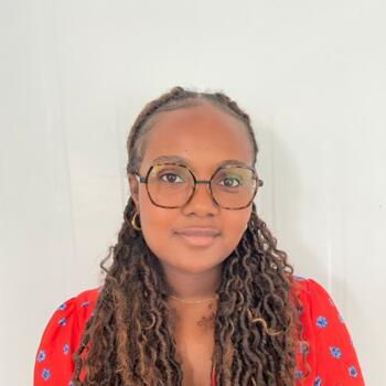 Babysitter in Angers: Mirella