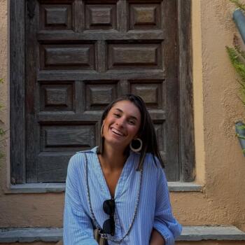 Babysitter in Vilanova i la Geltrú: Daniela