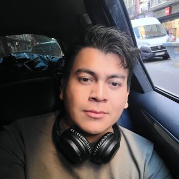 Babysitter Valladolid: Cristian Reynaldo