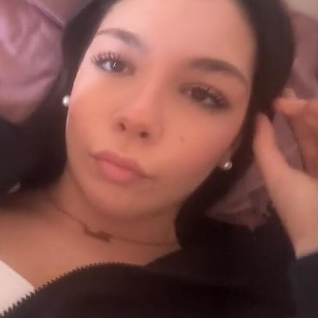 Babysitter in Nice: Hind