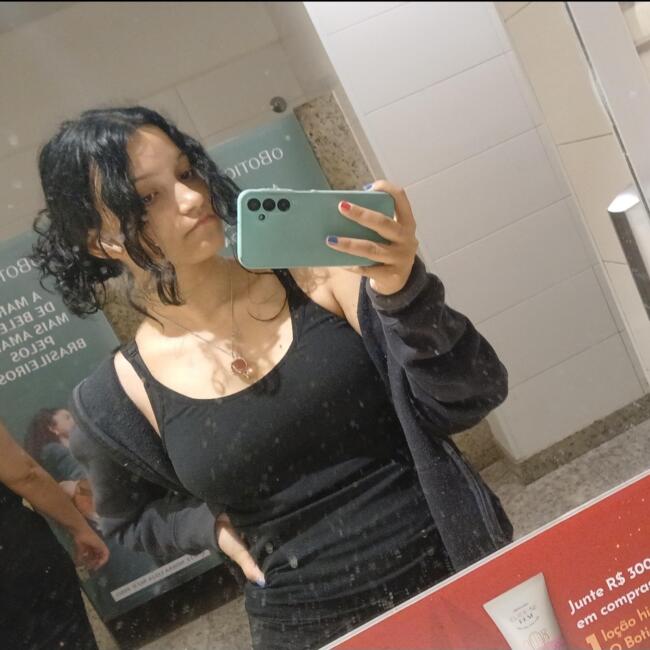 Babá em Niterói: Felis