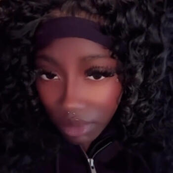 Babysitter in Brooklyn: Kori