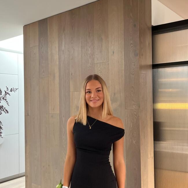 Babysitter in Melbourne: Jemima