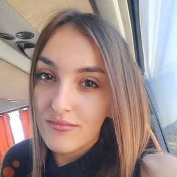 Babysitter Belgrade: Valentina