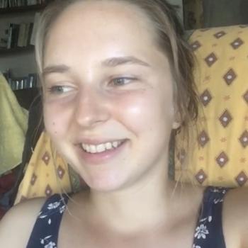 Baby-sitter in Antibes: Angélina