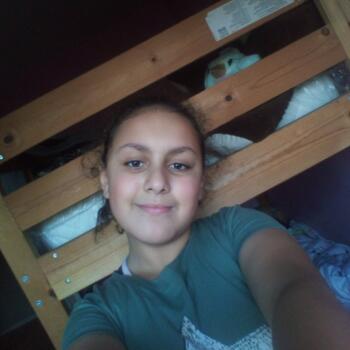 Babysitter in Champs-sur-Marne: Sarah