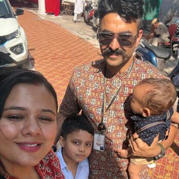 नई दिल्ली में बेबीसिटिंग की नौकरी: बेबीसिटिंग से जुड़े काम Aanchal