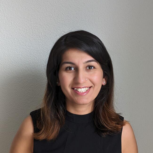 Babysitting job in Uitikon: Harkirat