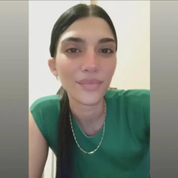 Babysitter Pátrai: Ελένη