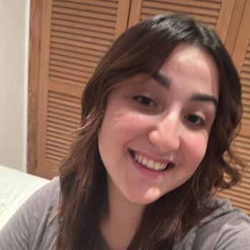 Canguro en Sevilla: Paula