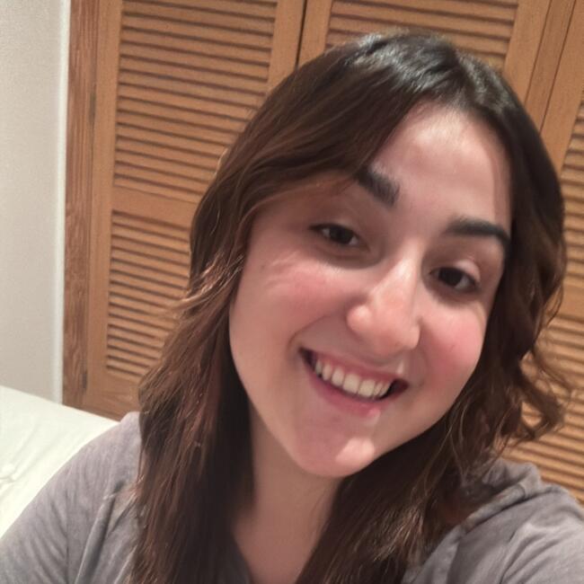 Canguro en Sevilla: Paula