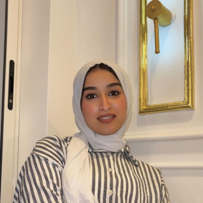 Babysitter in Casablanca: Sara