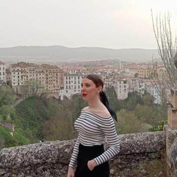Babysitter in Cuenca: LUCIANA