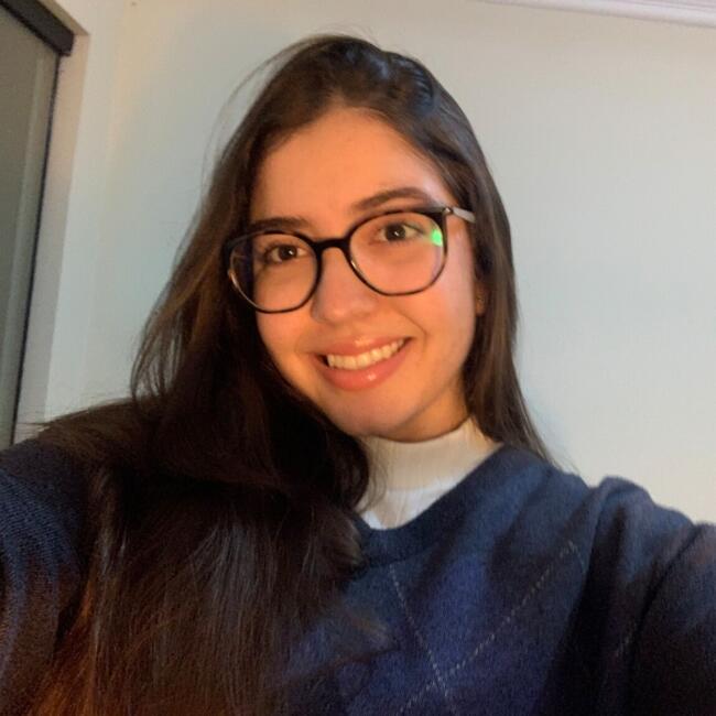 Babá em Dourados: Vitoria