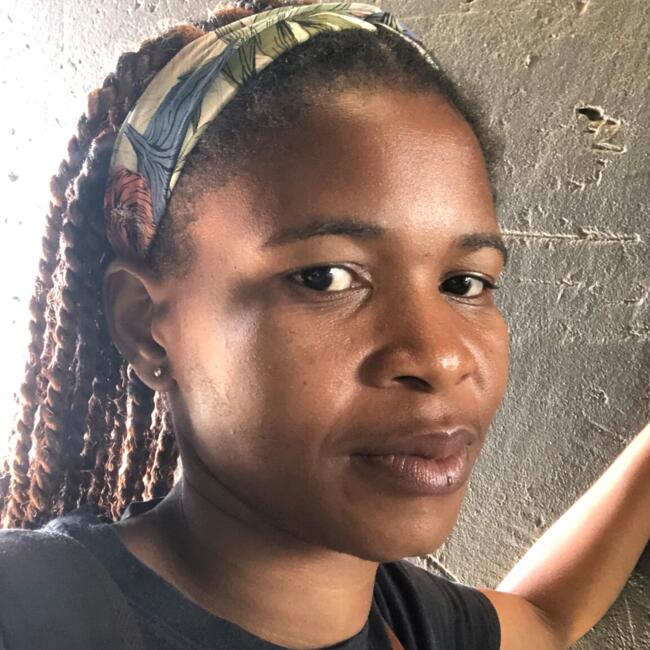 Babysitter in Centurion: Sthembiso