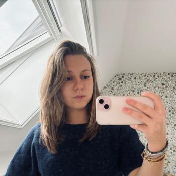 Baby-sitter Ixelles: Clara