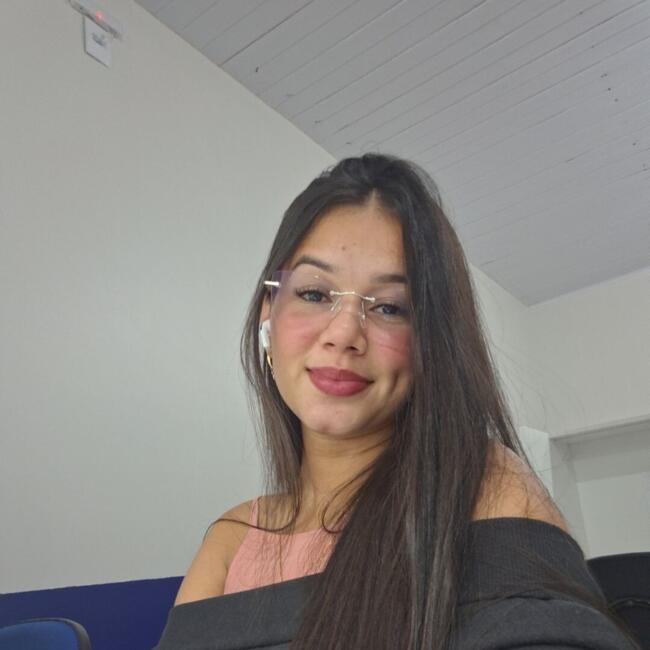 Babá em Boa Vista: Flávia