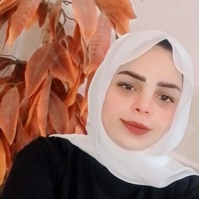 Nanny in Jeddah: مي