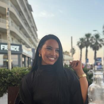 Babysitter Sainte-Marie (Pyrénées-Orientales): Julie