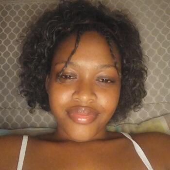 Babysitter in Port Elizabeth: Claudia