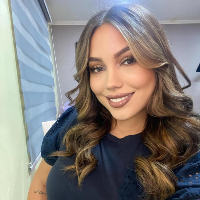 Babysitter in San Bernardo: Deimily