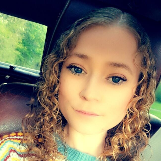 Babysitter in Zachary: Deanna