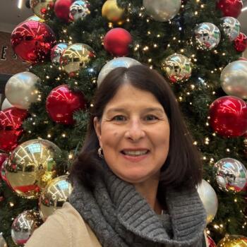 Babysitter in Neuville: Sophye