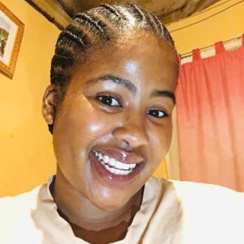 Babysitter in Krugersdorp: Kyla