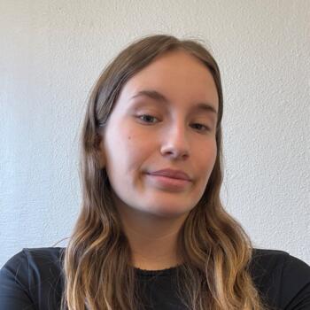 Babysitter Carqueiranne: Ella