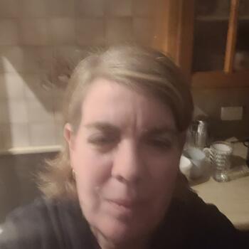 Babysitter in Mandurah: Carly