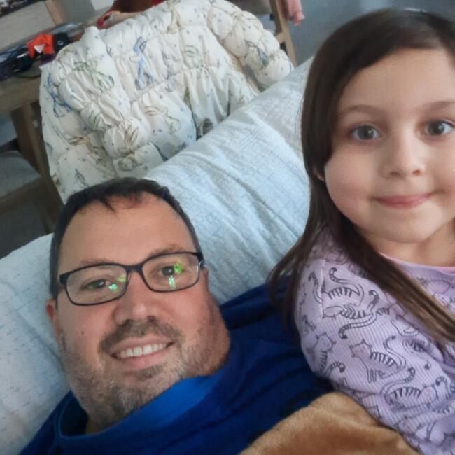 Δουλειά για babysitter στην περιοχή Βάρη: George