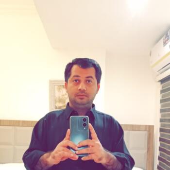 Nanny in Karachi: Saleh