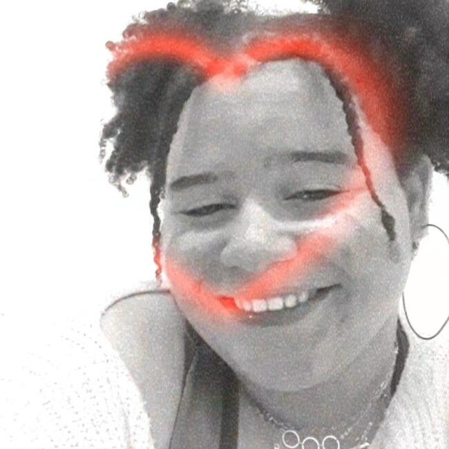 Babysitter in Campo Largo: STEFANY