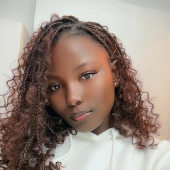 Babysitter in Montreal: Josephine Kankonde