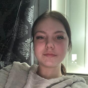 Nanny Villeneuve-Saint-Georges: Anouchka