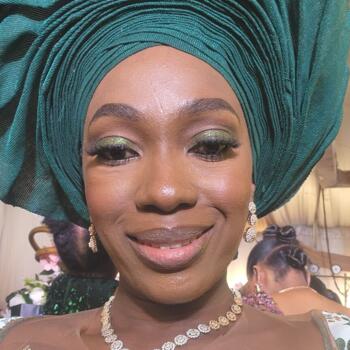 Childminder job in Ibadan: babysitting job Happiness