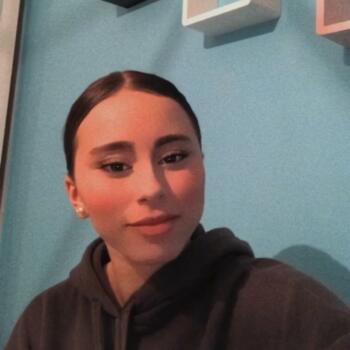 Babysitter in Villeurbanne: Farah
