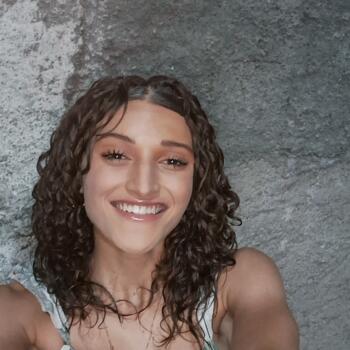 Babysitter in São Gonçalo (São Gonçalo): Mirian