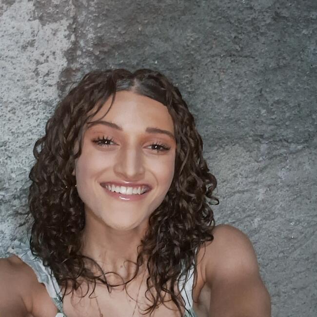 Babysitter in São Gonçalo (São Gonçalo): Mirian