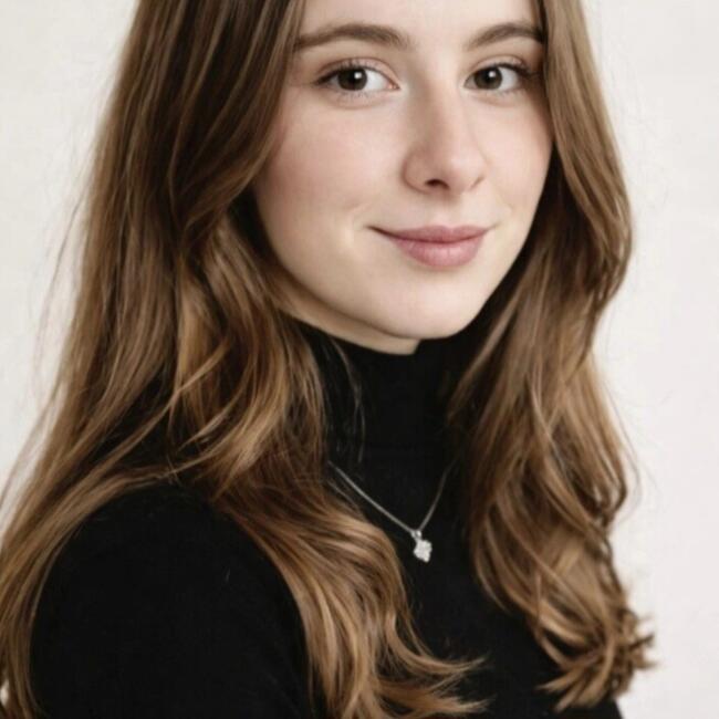 Trabalho de babysitting em Leiria: Joana