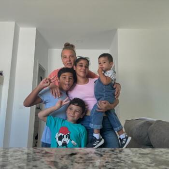 Trabajo de canguro en Chiclana: trabajo de canguro Yeneira