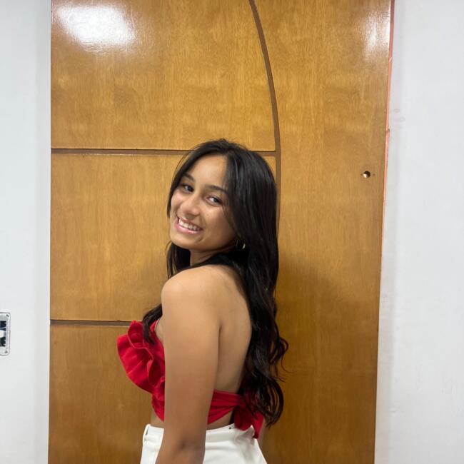 Babysitter in Guarujá: Emilly