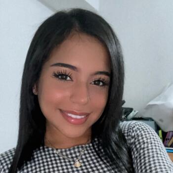 Babá em Madrid: Esmeralda