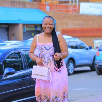 Nanny in Carletonville: Malehloa Makhosane