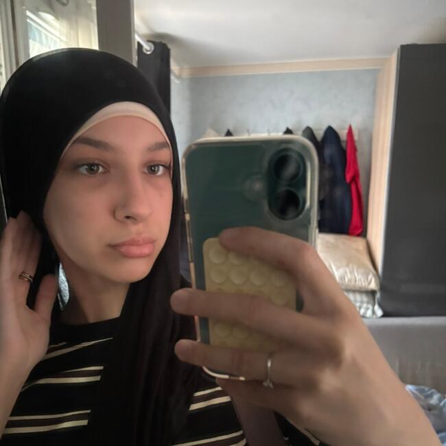 Babysitter in Colombes: Jouwayriya