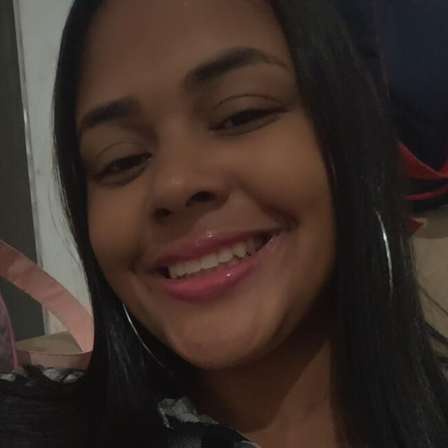 Babá em Cambuí: Victoria