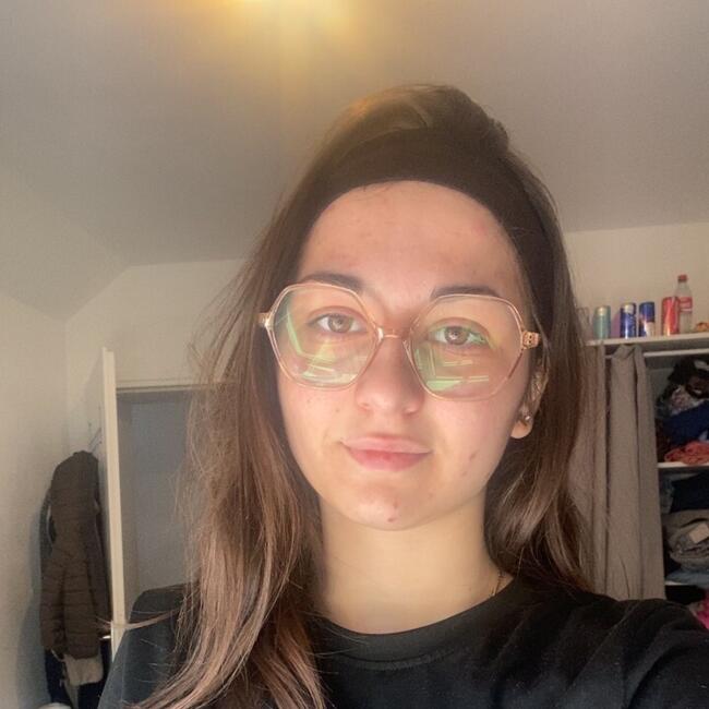 Babysitter em Liévin: Maelle
