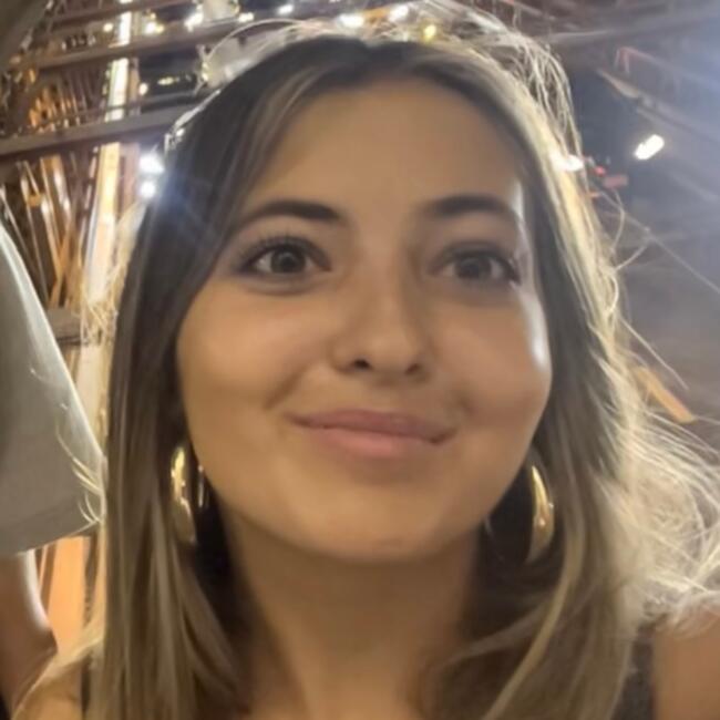 Babysitter in Surbiton: Emilia