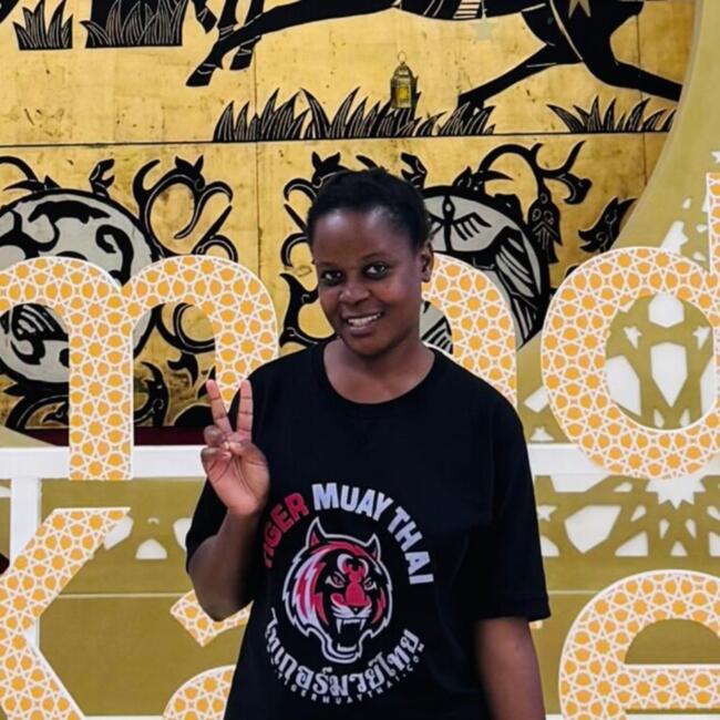 مربية أطفال في دبي: Sylvia