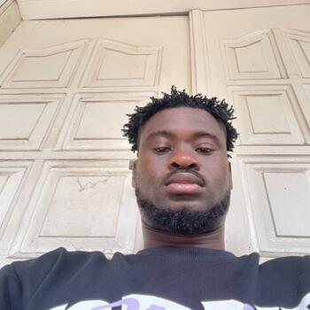 Babysitting job in Adenta: Edem